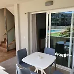 Appartement Beautiful, Modern In Sunny *